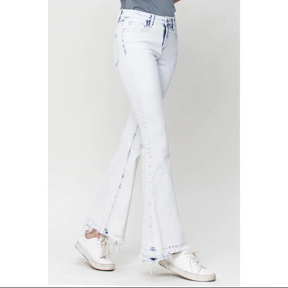 Flare Jeans - Picture 3 of 5